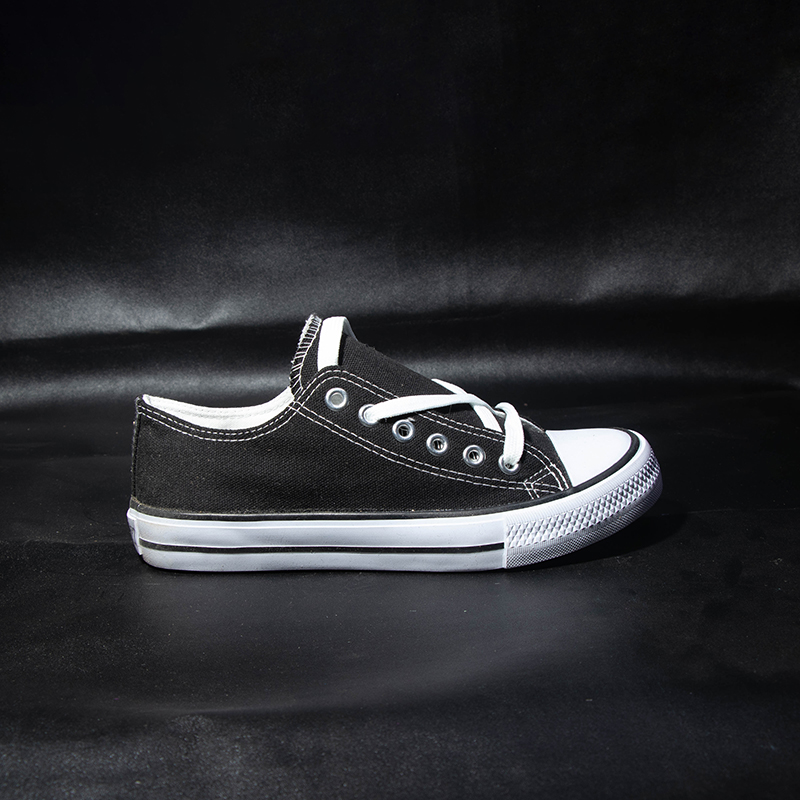 Classic Low Cut Casual Canvas Shoes Sneakers